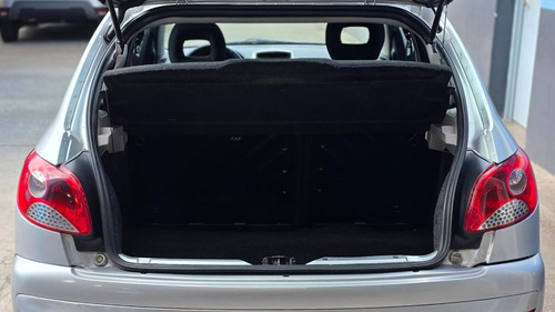 Peugeot 207 1.6 Feline 106cv Tiptronic 2013