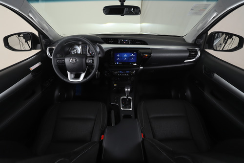 Toyota Hilux Pick-Up 2.8 Cd Srv 204Cv 4X4 At 2025