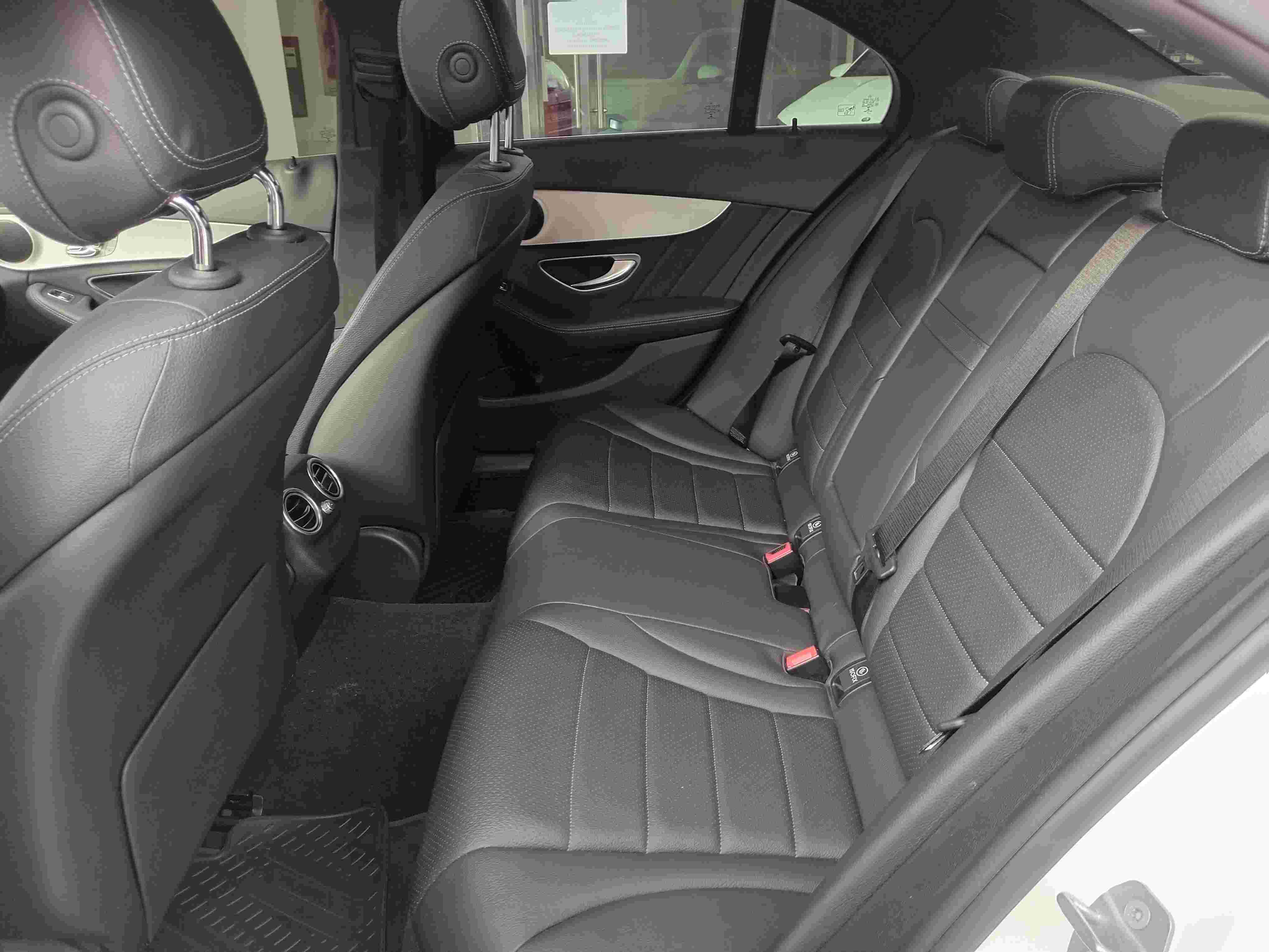 Mercedes-Benz C300 2.0 C300 258cv Sedan 2020