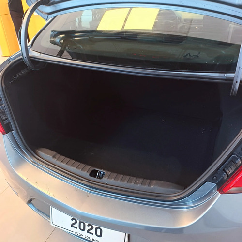 Chevrolet Onix plus 1.4 Joy Black 2020