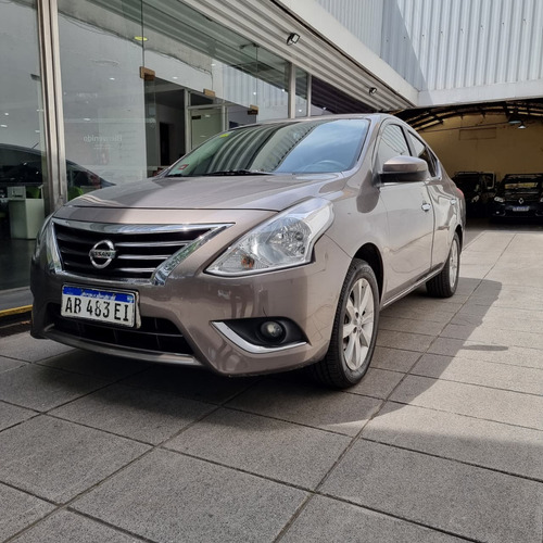 Nissan Versa 1.6 Advance Mt 2017