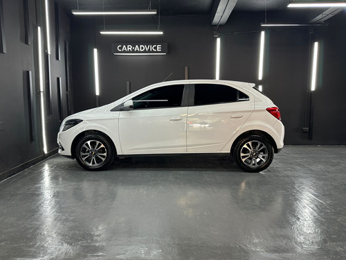 Chevrolet Onix 1.4 LTZ 5P L13 2015