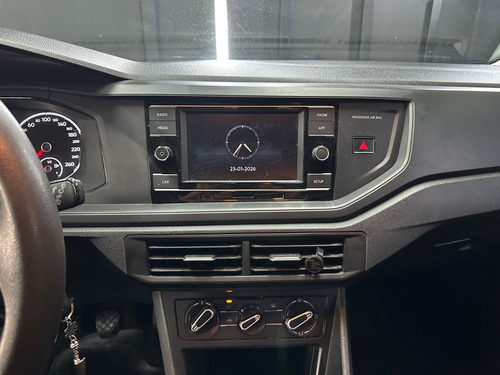 Volkswagen Polo 1.6 MSI TRENDLINE 5P L18 2021