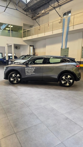 Renault Megane E-Tech 0.0 100% Electric 2024