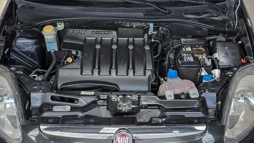 Fiat Punto 1.4 Attractive Pack Top Uconnect 2016