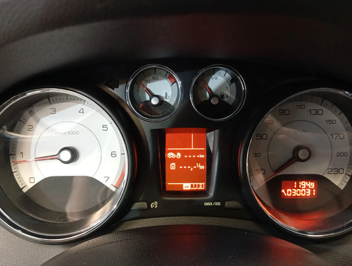 Peugeot 308 2.0 Feline 2015