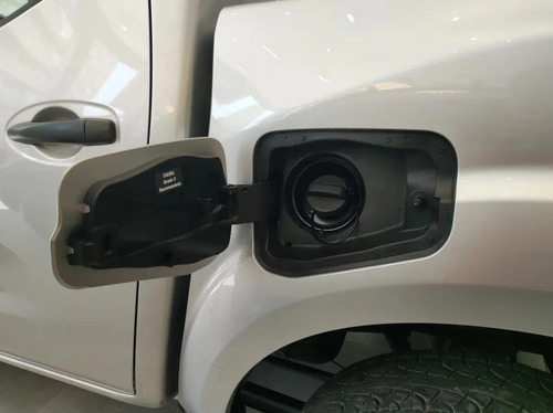 Nissan Frontier 2.3t S 4x4 Mt L22 2026