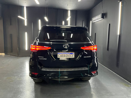 Toyota SW4 2.8 TDI DIAMOND AT6 2022