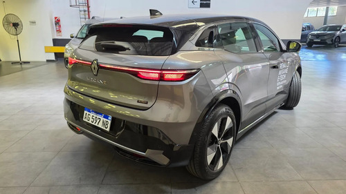 Renault Megane E-Tech 0.0 100% Electric 2024