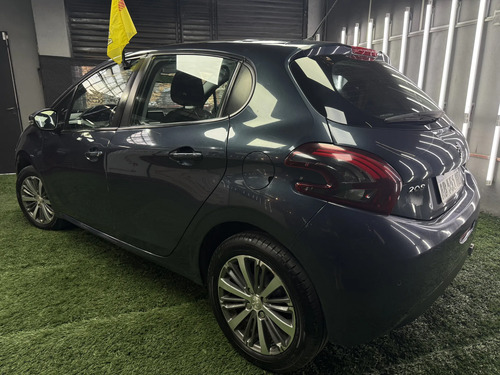 Peugeot 208 1.6 Allure 2017
