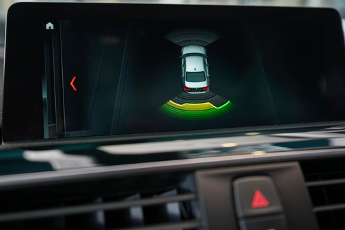 BMW Serie 3 2.0 320i Sedan Sportline 2018