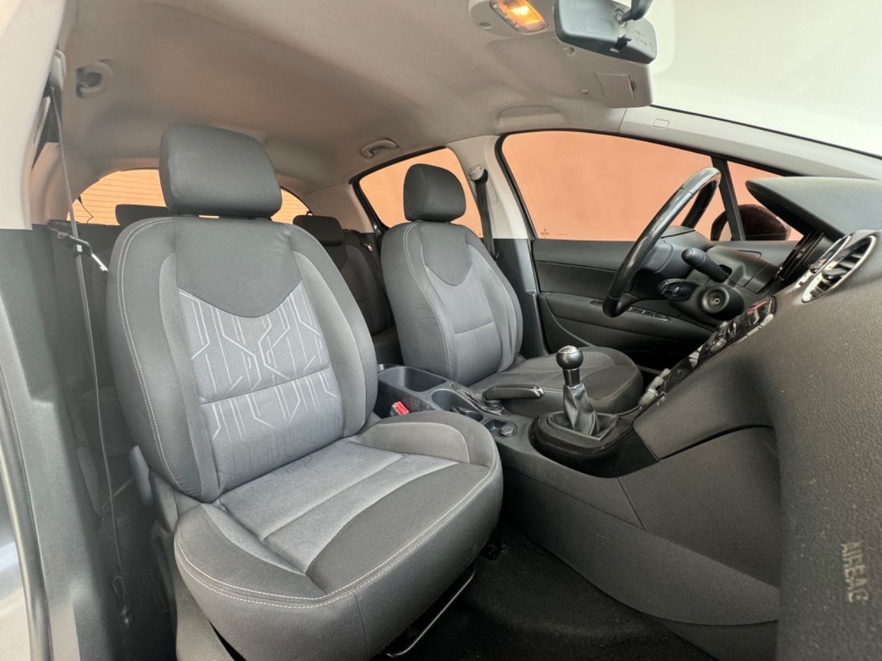 Peugeot 308 1.6 Active 2016