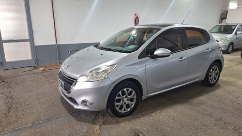 Peugeot 208 Allure 1.6 N 2014