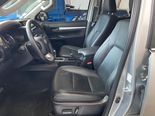 Toyota Hilux Pick-Up 2.8 Cd Srx 177cv 4x2 At 2021