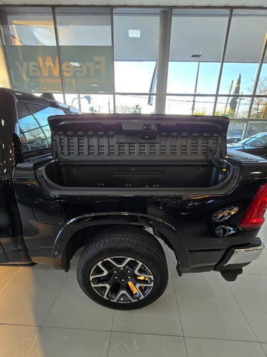 Jeep Ram 1500 larami 3.0 4x4 2025