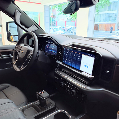 Chevrolet Silverado 5.3 V8 High Country 2026