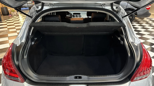 Peugeot 308 1.6 Allure Pack Hdi 115cv 2019