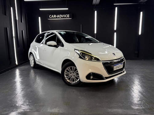 Peugeot 208 1.6 ALLURE NAV TIPTRONIC 5P L15 2017