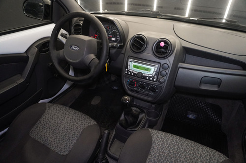 Ford Ka 1.6 Fly Viral 95cv 2013