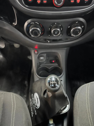 Fiat Palio 1.4 ATTRACTIVE TOP 5P L15 2016