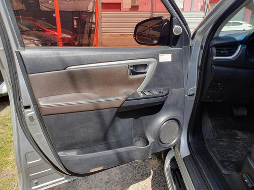 Toyota SW4 2.8 Srx 177cv 4x4 7as At 2017