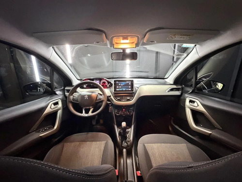 Peugeot 2008 1.6 ALLURE L19 2020