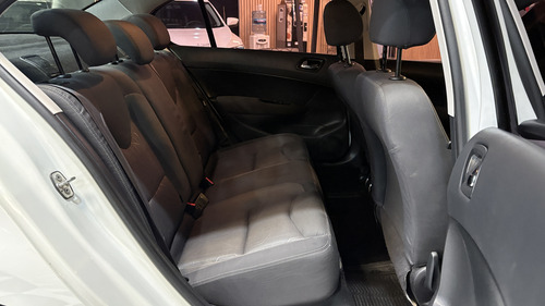 Peugeot 408 1.6 Allure Pack Hdi 115cv 2020