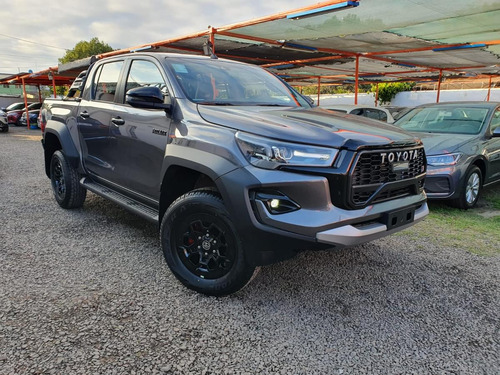 Toyota Hilux Hilux 2.8 Dc 4x4 GR-S IV Tdi At6 (204cv) 2025