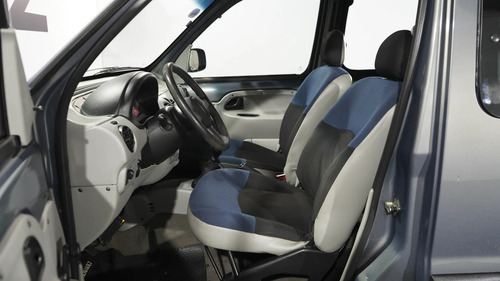 Renault Kangoo 1.6 2 Furgon Confort 5as Lc Cd 2010