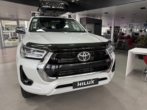 Toyota Hilux Pick-Up 2.8 Cd Srv 204Cv 4X4 At 2026