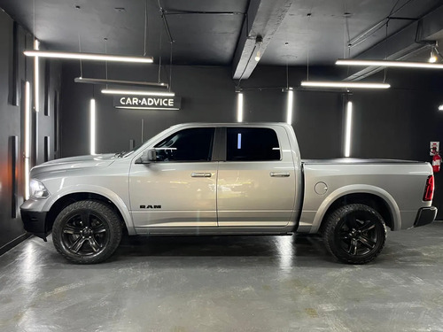 RAM 1500 5.7 DC 4X4 LARAMIE AT L13 2020