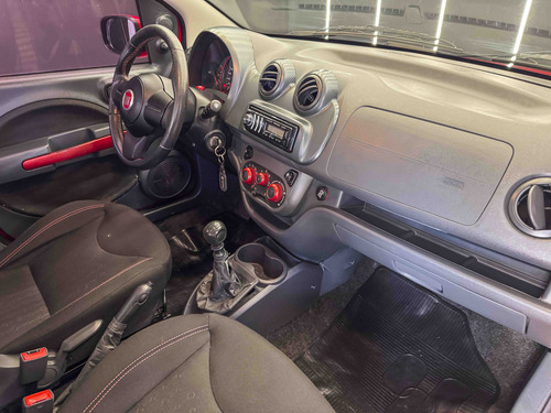 Fiat Uno 1.4 Sporting 2013