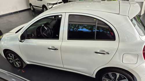 Nissan March 1.6 Advance Media Tech 107cv Mt 2017