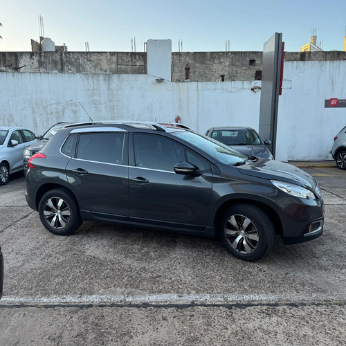 Peugeot 2008 1.6 Feline 2018
