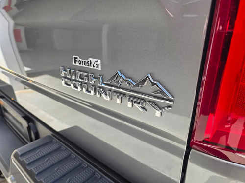 Chevrolet Silverado 5.3 V8 High Country 2026