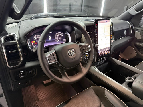 RAM 1500 3.0 DC 4X4 LARAMIE AT8 2025