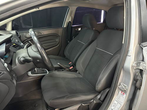 Ford Fiesta 1.6 SE PLUS POWERSHIFT KD 5P L13 2014