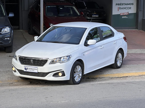 Peugeot 301 1.6 Allure 2018