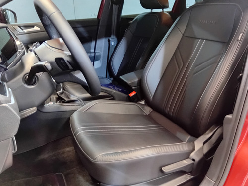 Volkswagen Nivus 200 Tsi Highline At L/25 2025