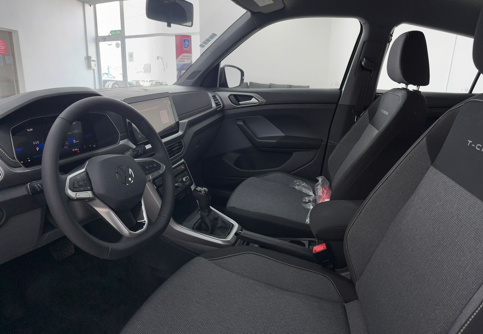 Volkswagen T-Cross TRENDLINE 1,0 200TSI 2025