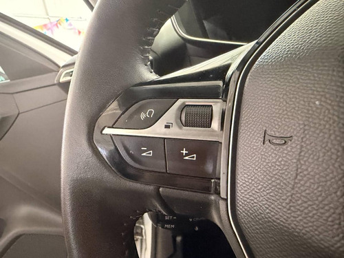 Peugeot 208 1.6 5p Feline Tip 2022