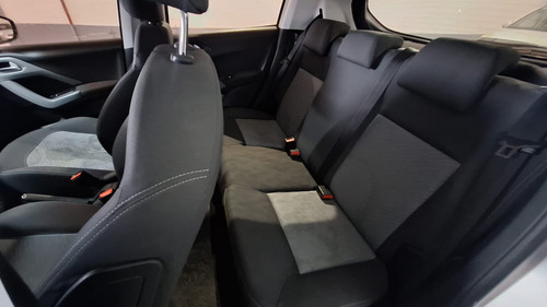 Peugeot 208 Allure 1.6 N 2014