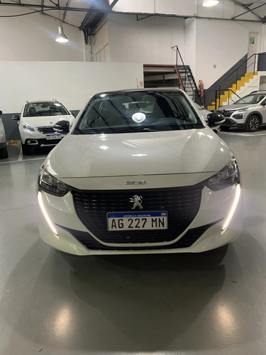 Peugeot 2008 1.6 Feline Tiptronic 2018