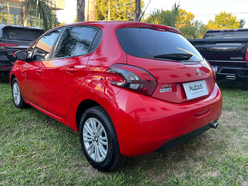 Peugeot 208 1.6 Allure 2018