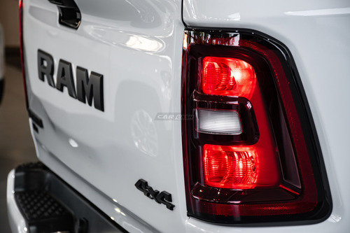 RAM 1500 3.0 Laramie Nigth Edition 4X4 At8 2025