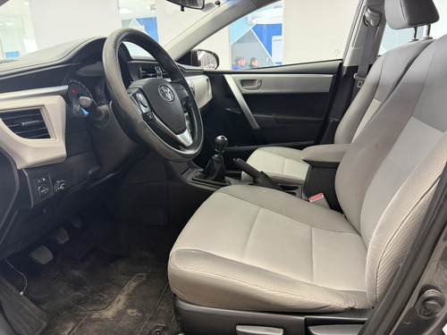 Toyota Corolla 1.8 Xli Mt 140cv 2015