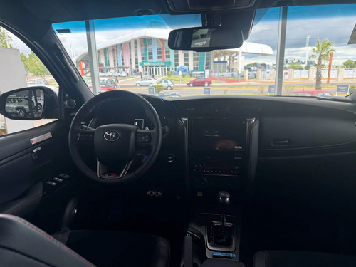 Toyota SW4 2.8 Tdi Gr-s 4x4 7as 6at 2026