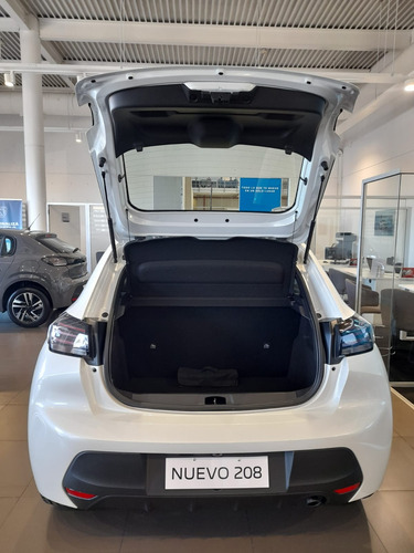 Peugeot 208 1.6 Allure 2025