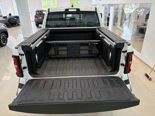 RAM 1500 5.7 Laramie Nigth Edition 2026