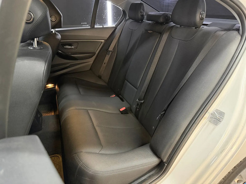 BMW 320 I SEDAN SPORTLINE L18 2018